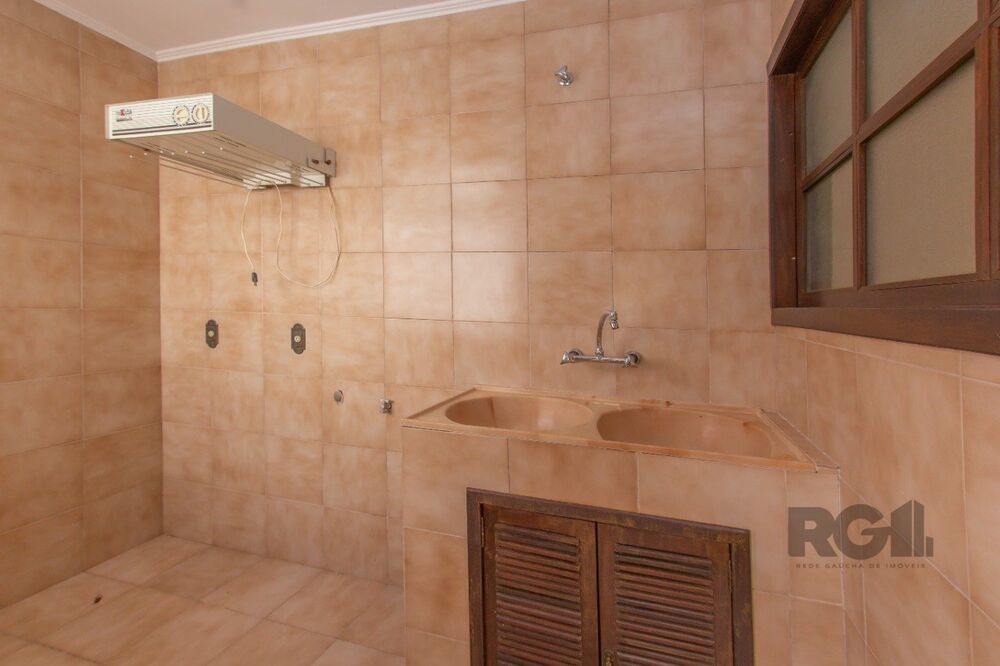 Casa à venda com 3 quartos, 249m² - Foto 5