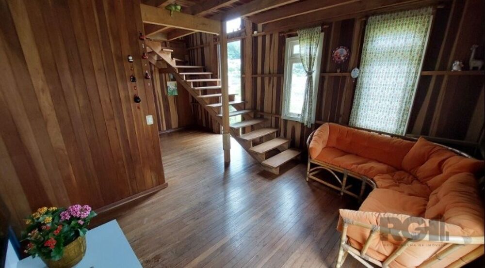 Casa à venda com 2 quartos, 149m² - Foto 2