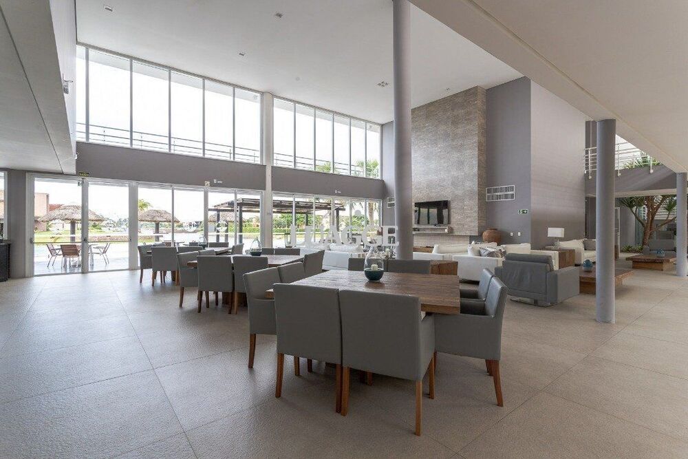 Casa de Condomínio à venda com 4 quartos, 521m² - Foto 1