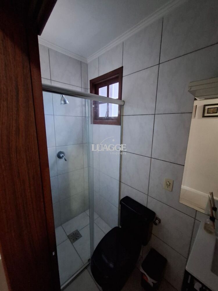 Casa à venda com 4 quartos, 256m² - Foto 3