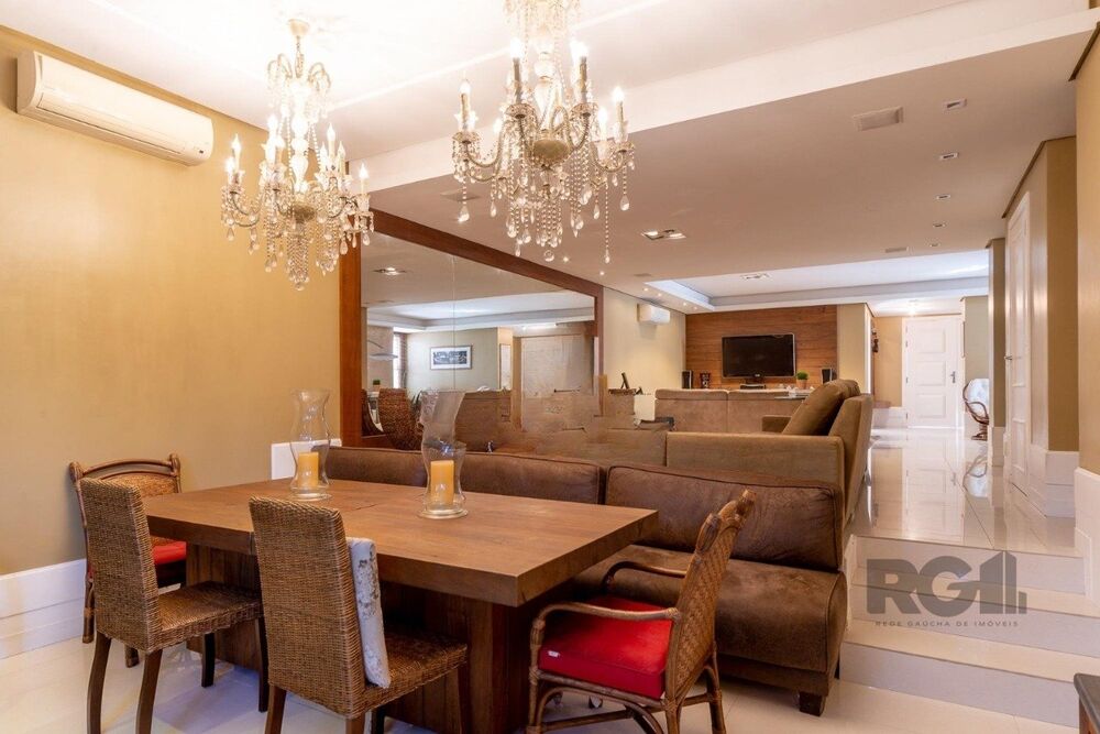 Casa de Condomínio à venda com 3 quartos, 567m² - Foto 2