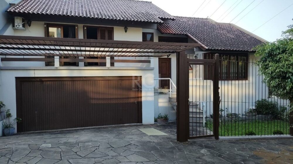 Casa de Condomínio à venda com 5 quartos, 400m² - Foto 1