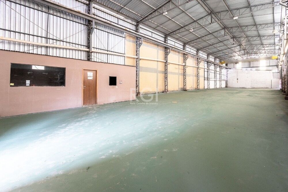 Depósito-Galpão-Armazém à venda, 899m² - Foto 1