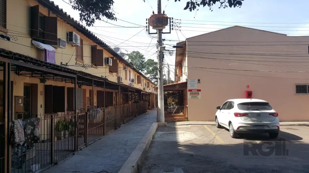 Casa de Condomínio à venda com 1 quarto, 72m² - Foto 4