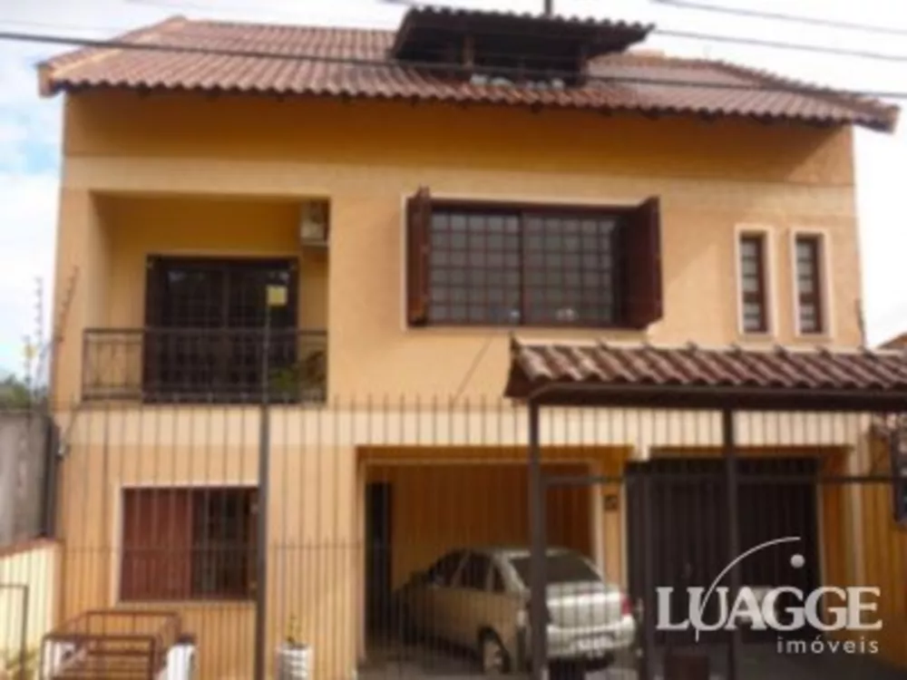 Casa à venda com 4 quartos, 530m² - Foto 1