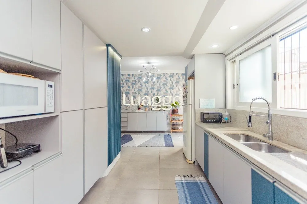 Casa, 4 quartos, 366 m² - Foto 1