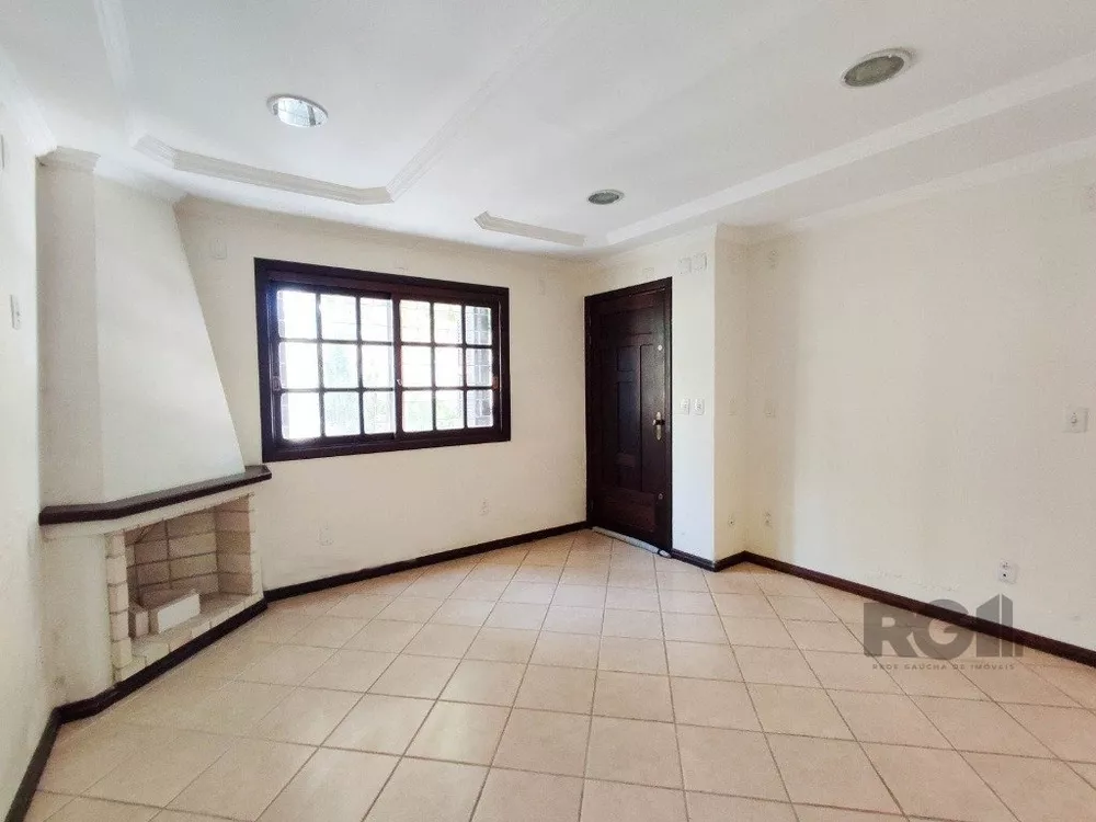 Casa à venda com 4 quartos, 229m² - Foto 4