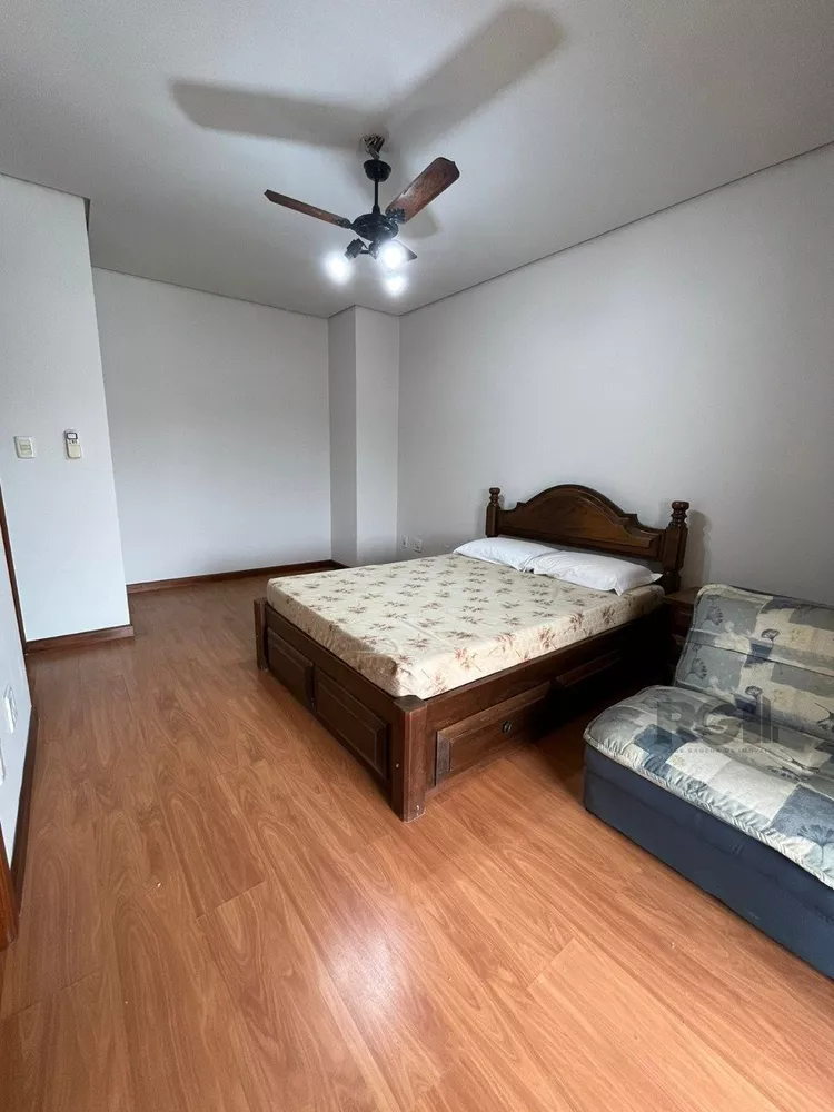 Casa de Condomínio à venda com 3 quartos, 211m² - Foto 5