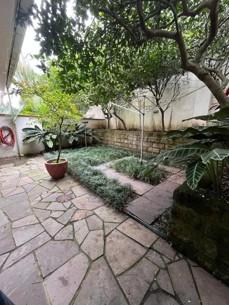 Casa de Condomínio à venda com 3 quartos, 211m² - Foto 11