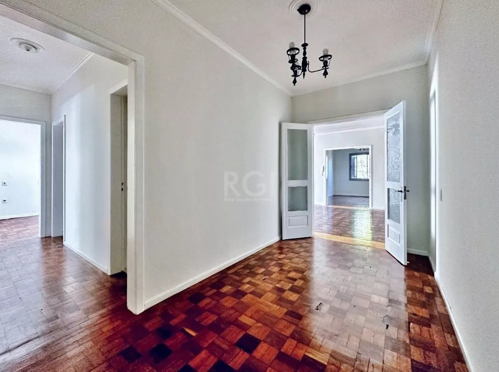 Apartamento à venda com 3 quartos, 141m² - Foto 1