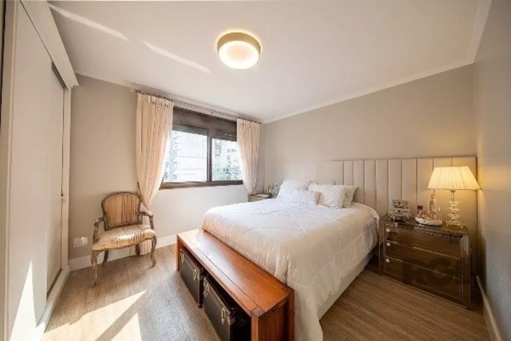 Apartamento à venda com 3 quartos, 125m² - Foto 4