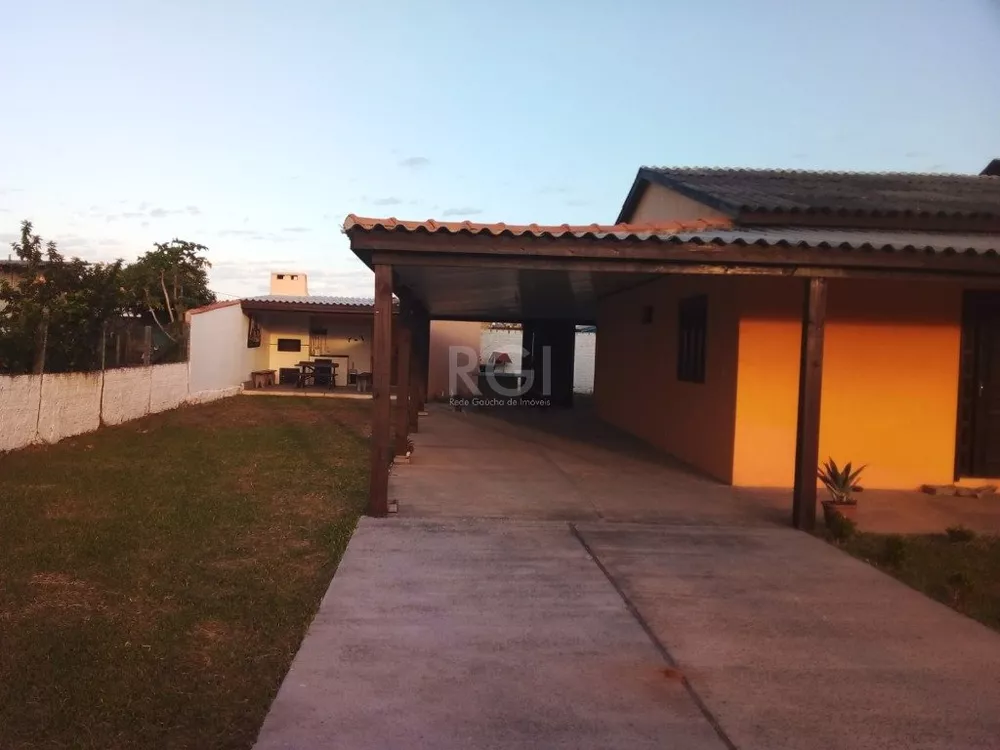 Casa à venda com 2 quartos, 202m² - Foto 1