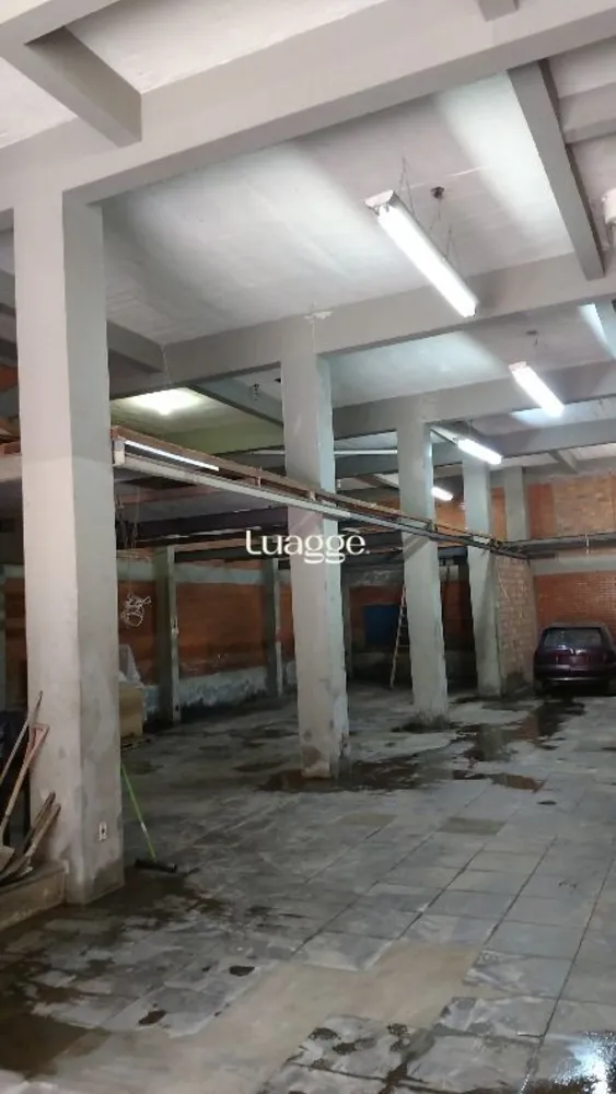 Depósito-Galpão, 211 m² - Foto 1