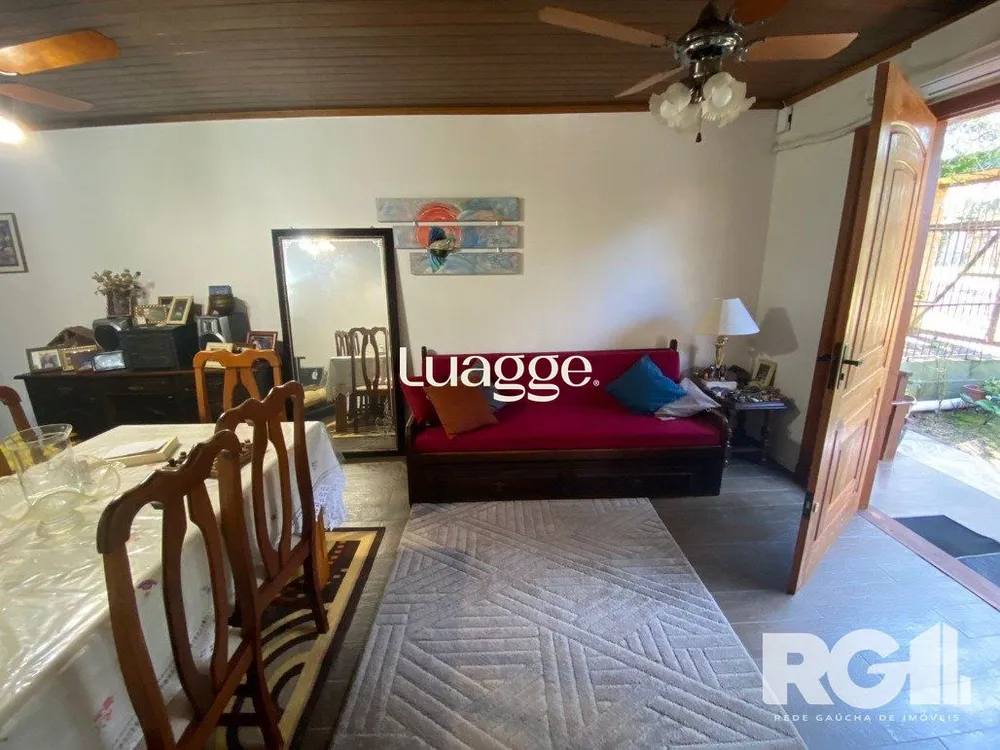 Casa, 2 quartos, 301 m² - Foto 1