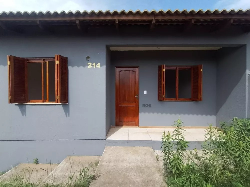 Casa à venda com 3 quartos, 68m² - Foto 3