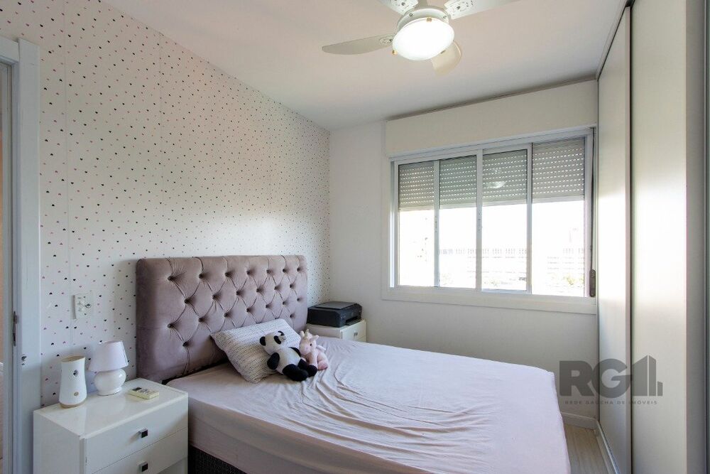 Apartamento para alugar com 3 quartos, 224m² - Foto 2