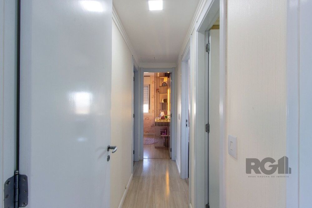 Apartamento para alugar com 3 quartos, 224m² - Foto 1