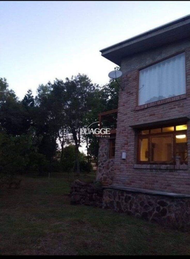 Sítio à venda com 2 quartos, 91m² - Foto 1