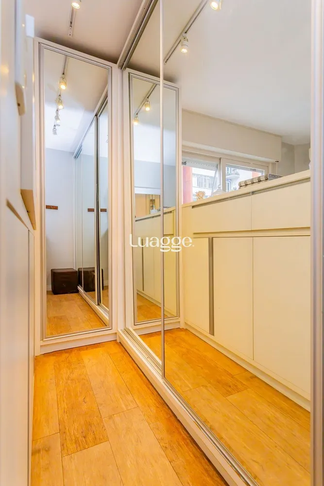 Apartamento, 3 quartos, 210 m² - Foto 2
