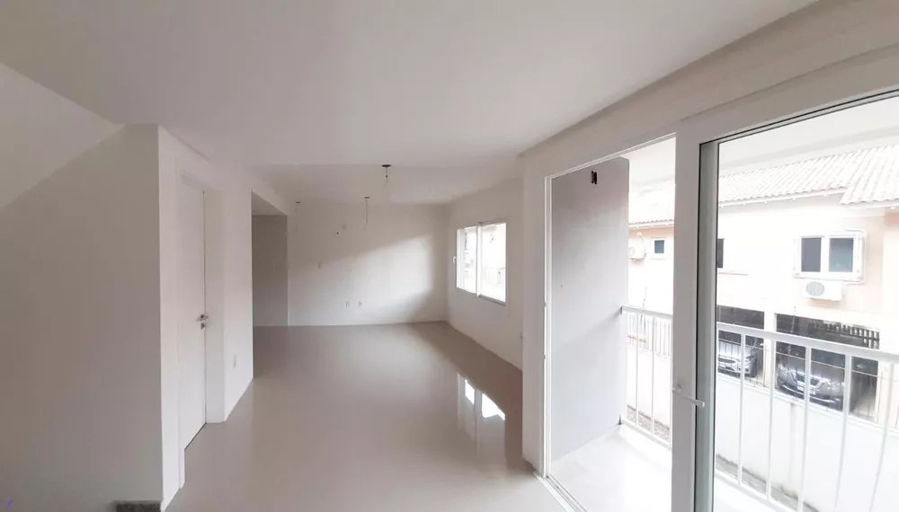 Casa à venda com 2 quartos, 122m² - Foto 4