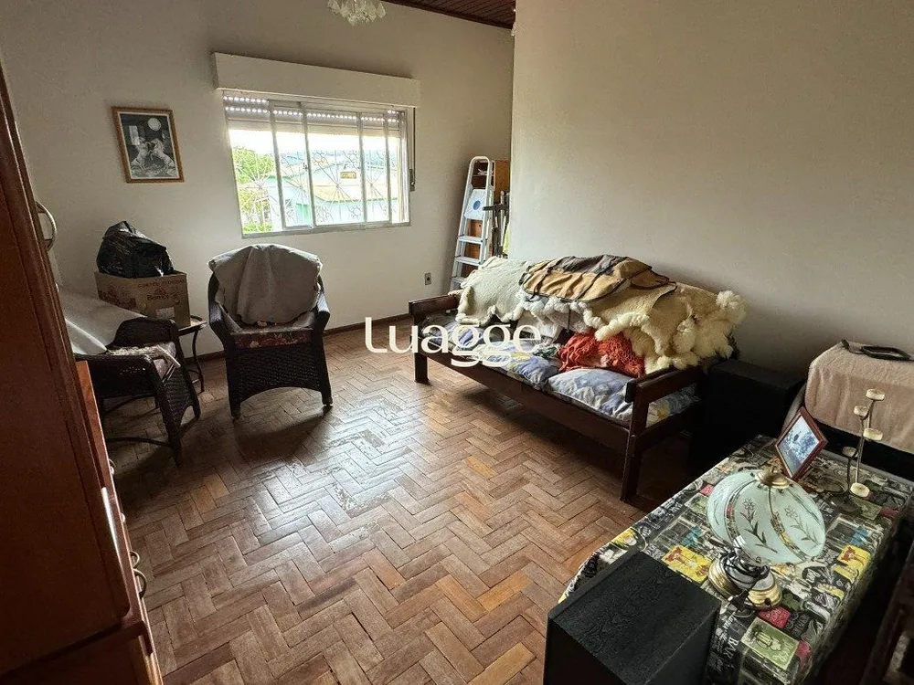 Casa, 5 quartos, 272 m² - Foto 4