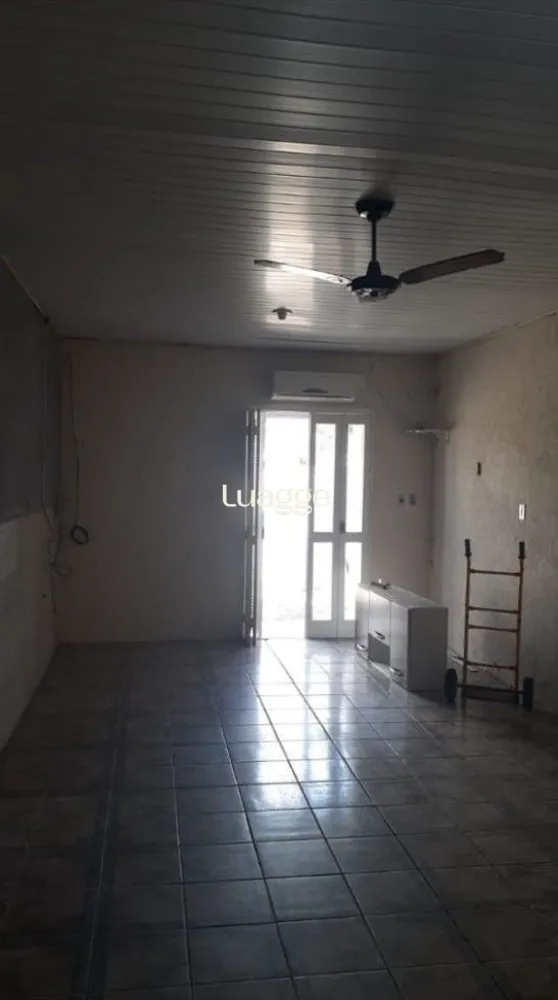 Casa, 6 quartos, 311 m² - Foto 1