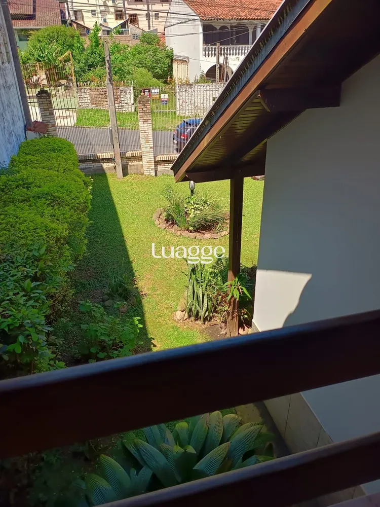 Casa, 3 quartos, 180 m² - Foto 1