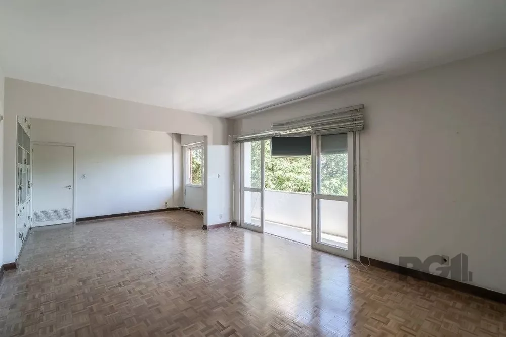 Apartamento à venda com 3 quartos, 135m² - Foto 1