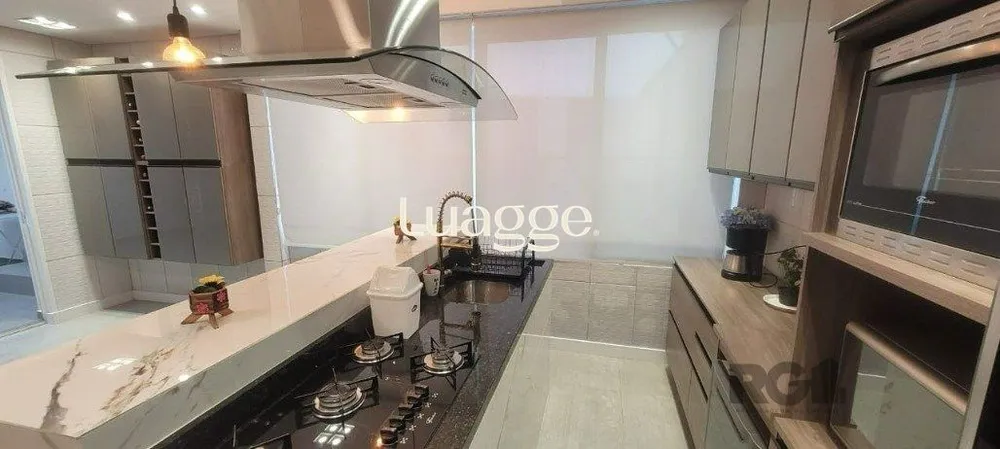 Sobrado, 4 quartos, 285 m² - Foto 1