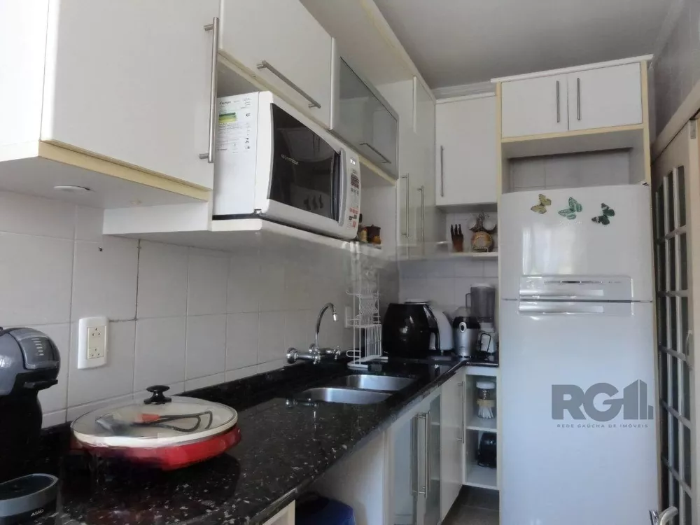 Apartamento à venda com 2 quartos, 62m² - Foto 4