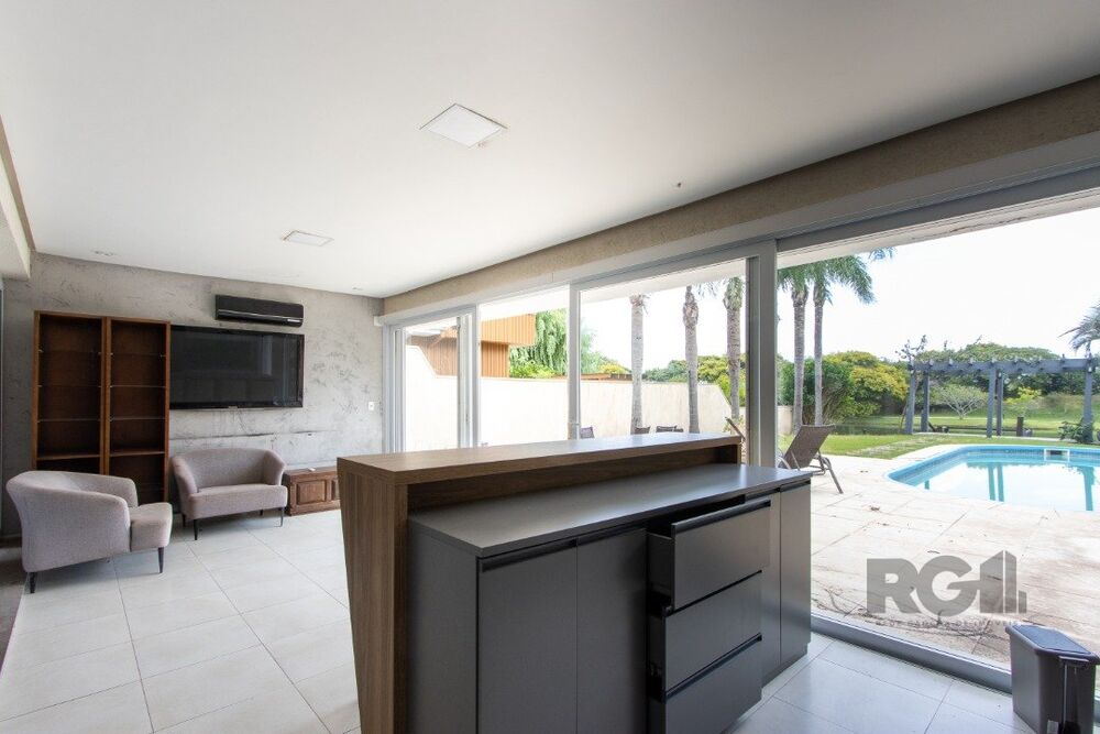 Casa de Condomínio para alugar com 4 quartos, 350m² - Foto 3