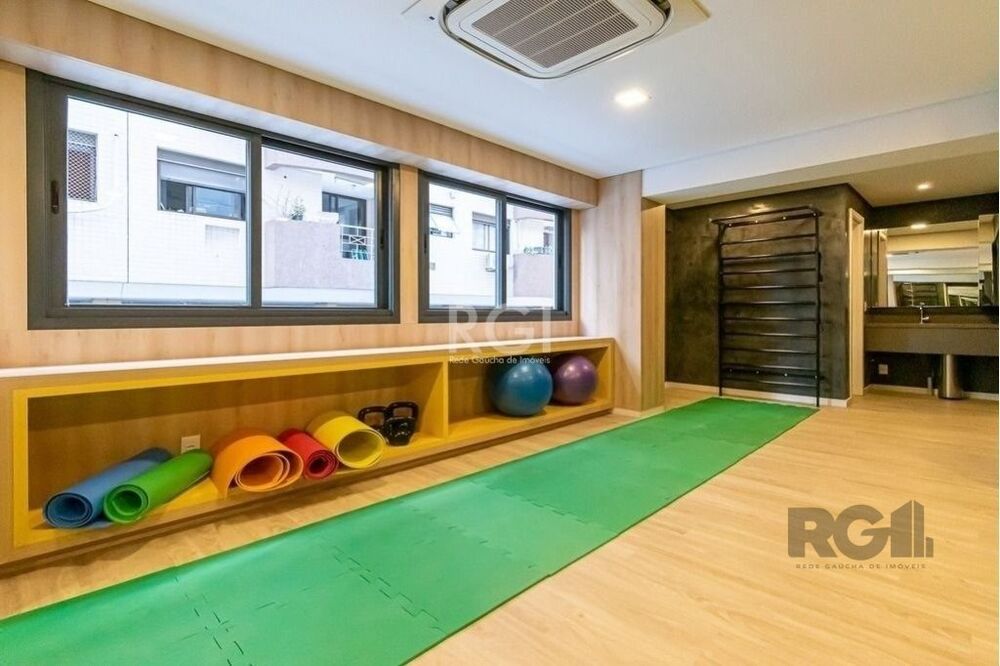 Apartamento à venda com 3 quartos, 80m² - Foto 2