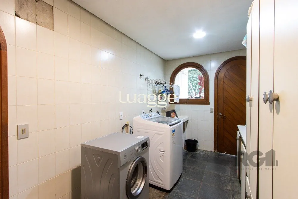 Casa, 4 quartos, 646 m² - Foto 1