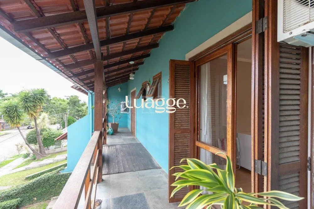 Casa, 3 quartos, 247 m² - Foto 2