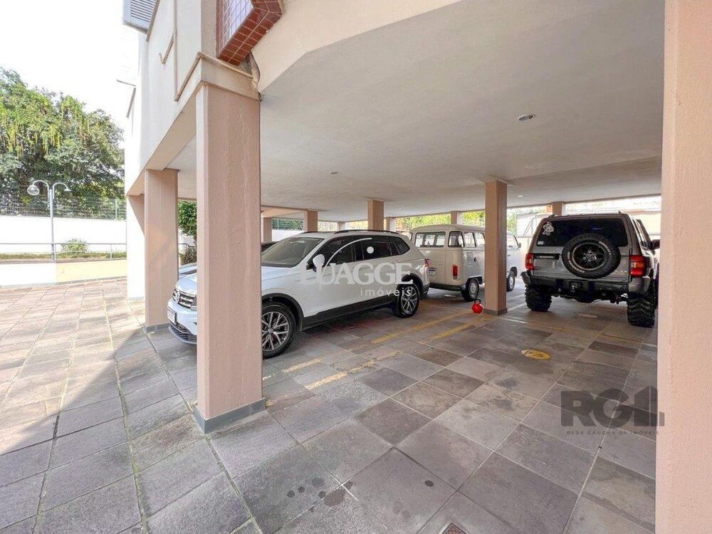 Apartamento à venda com 3 quartos, 169m² - Foto 4