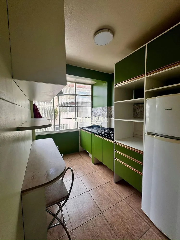 Casa, 3 quartos, 181 m² - Foto 2