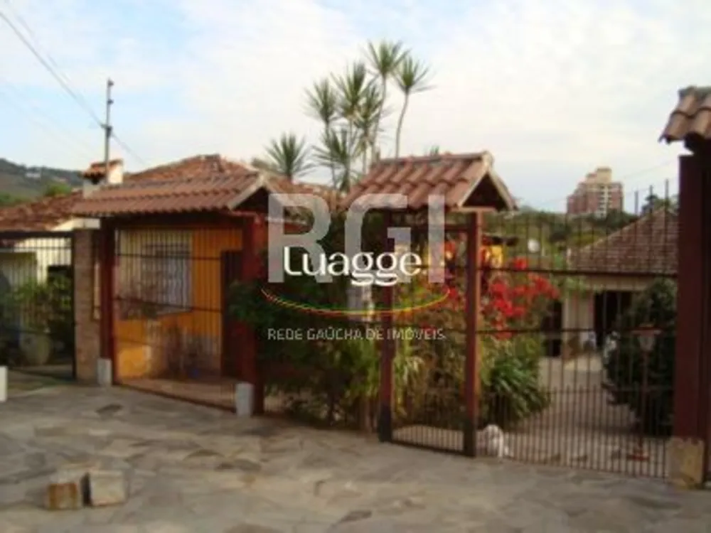 Casa, 7 quartos, 313 m² - Foto 1