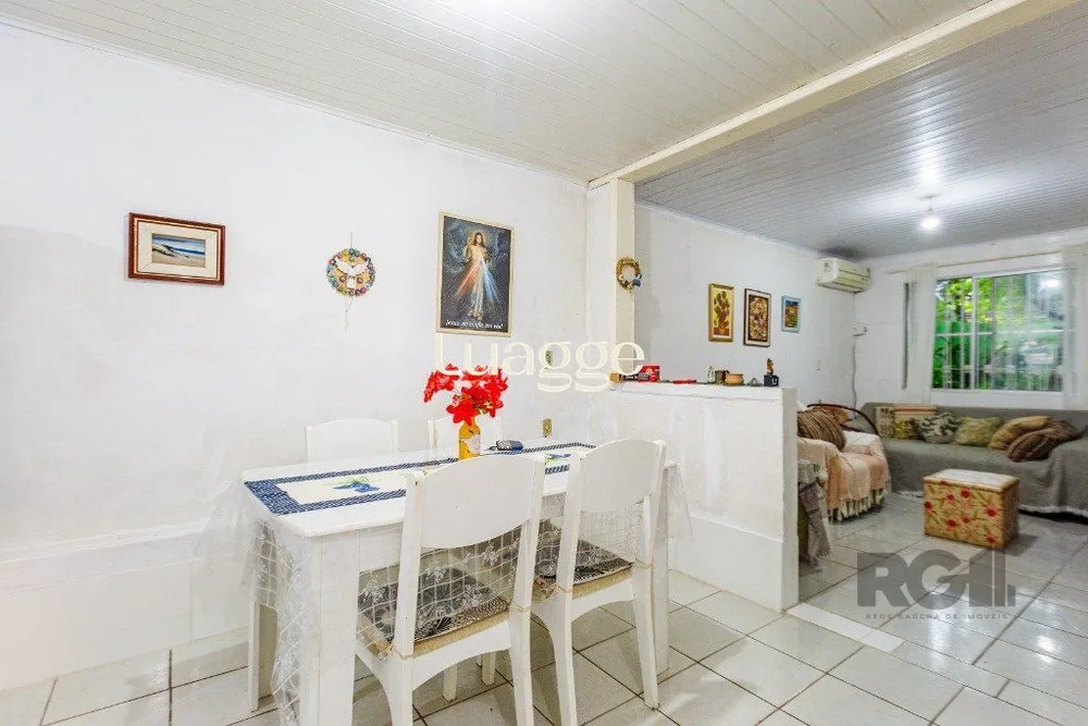 Casa, 4 quartos, 132 m² - Foto 1
