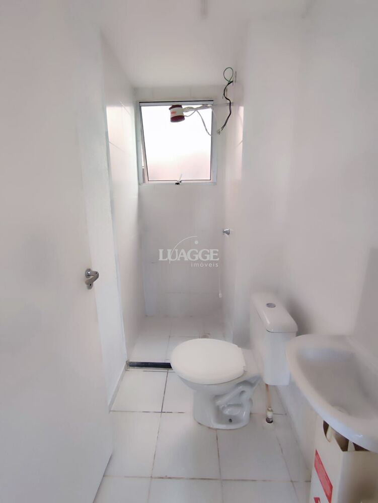 Apartamento à venda com 2 quartos, 41m² - Foto 11