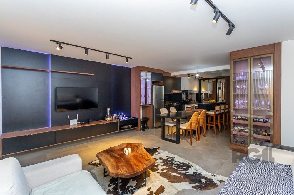 Apartamento à venda com 2 quartos, 103m² - Foto 1