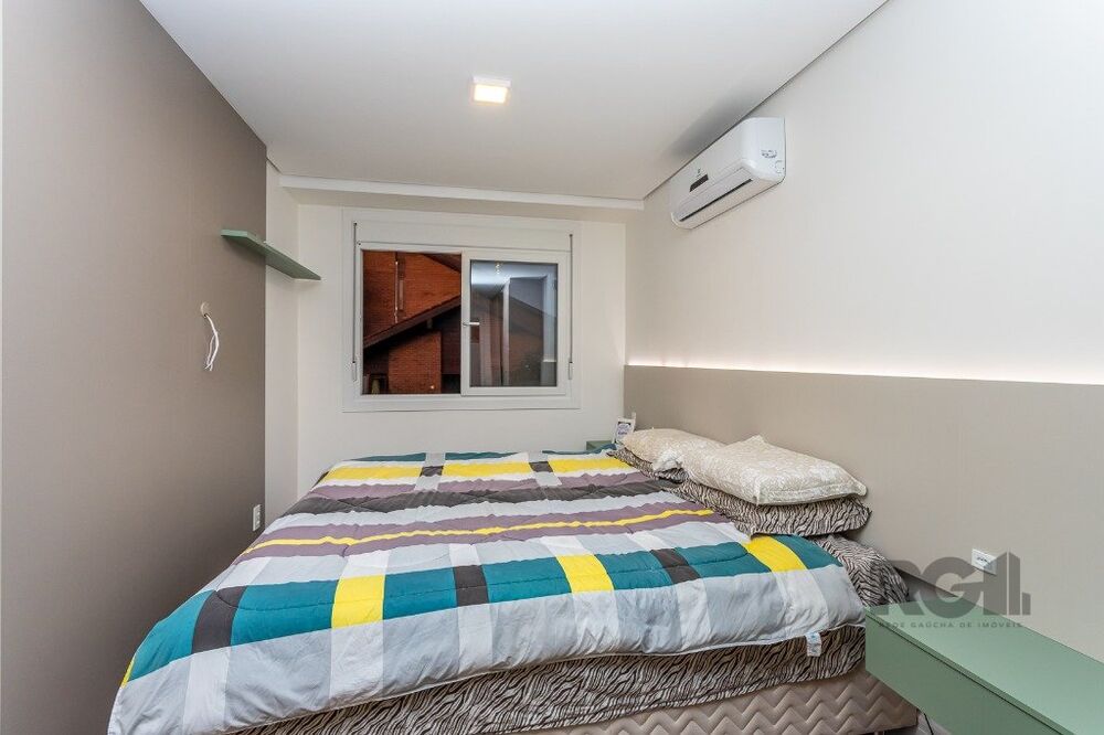 Apartamento à venda com 2 quartos, 103m² - Foto 3