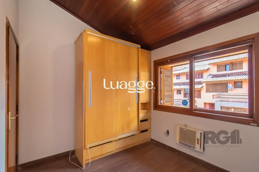 Casa, 3 quartos, 211 m² - Foto 3
