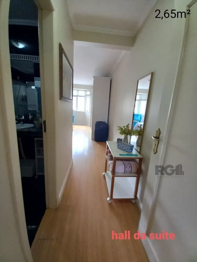 Sobrado à venda com 4 quartos, 251m² - Foto 1