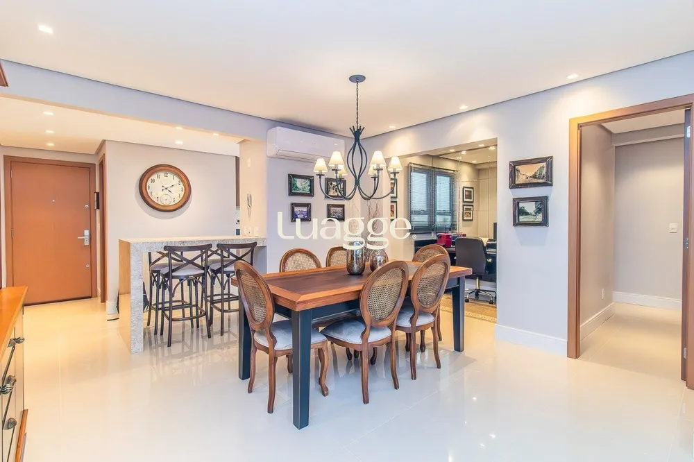 Apartamento, 3 quartos, 120 m² - Foto 1