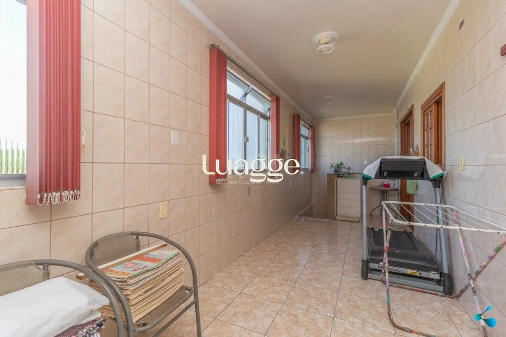 Casa, 4 quartos, 285 m² - Foto 1