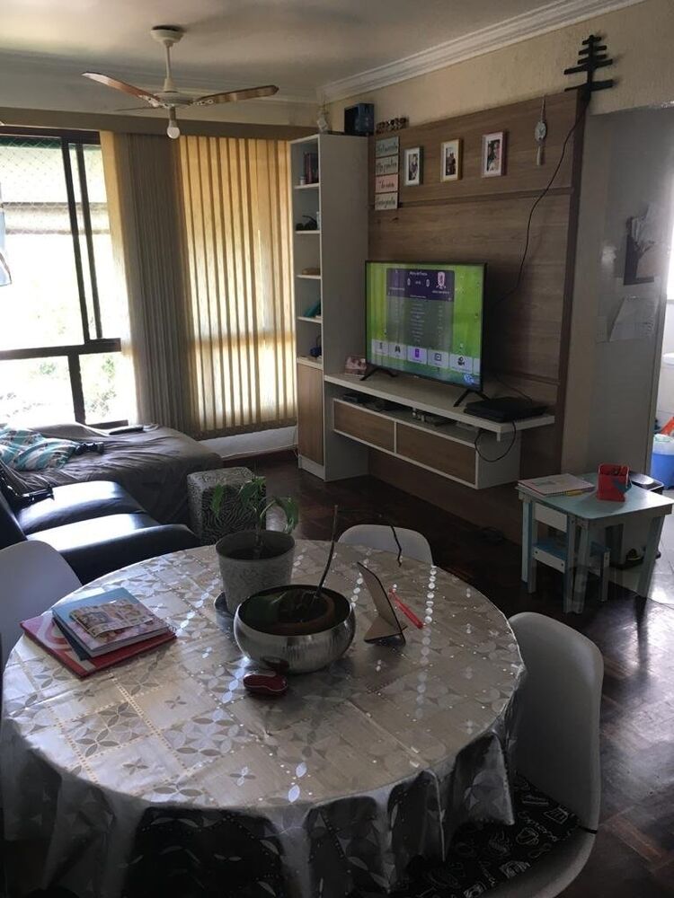 Apartamento à venda com 2 quartos, 60m² - Foto 2