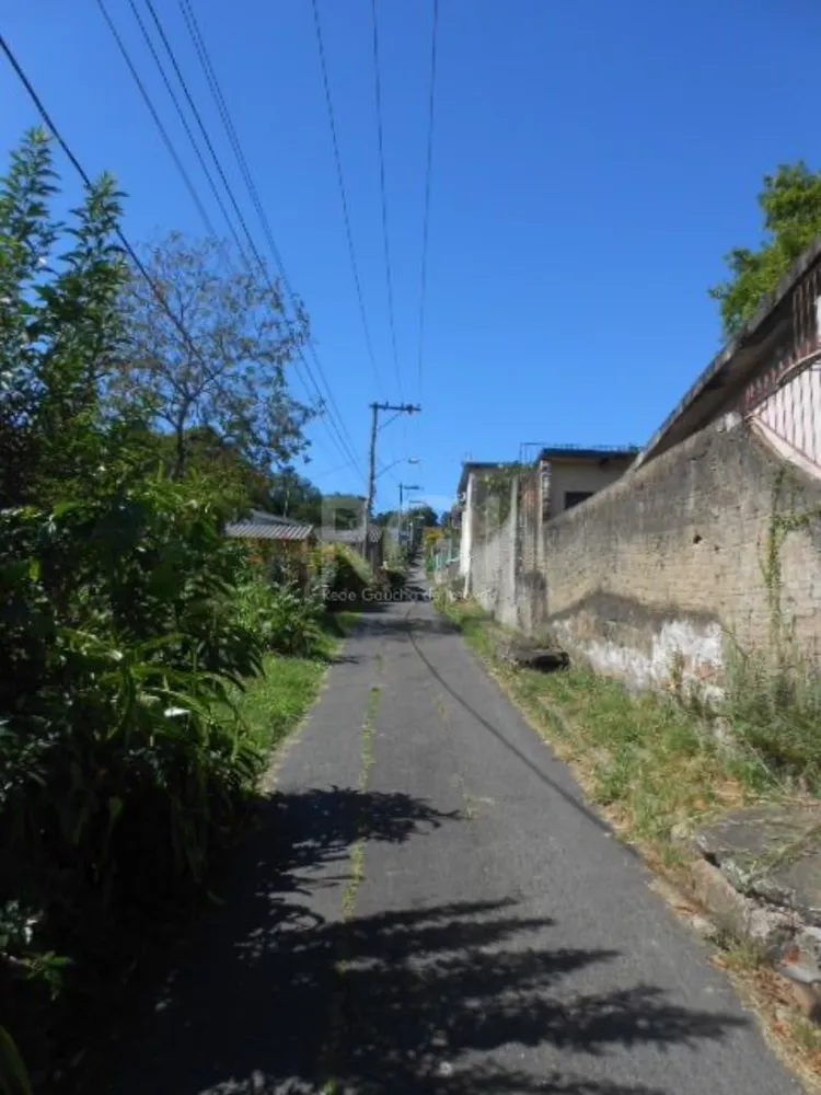 Casa à venda com 3 quartos, 201m² - Foto 3