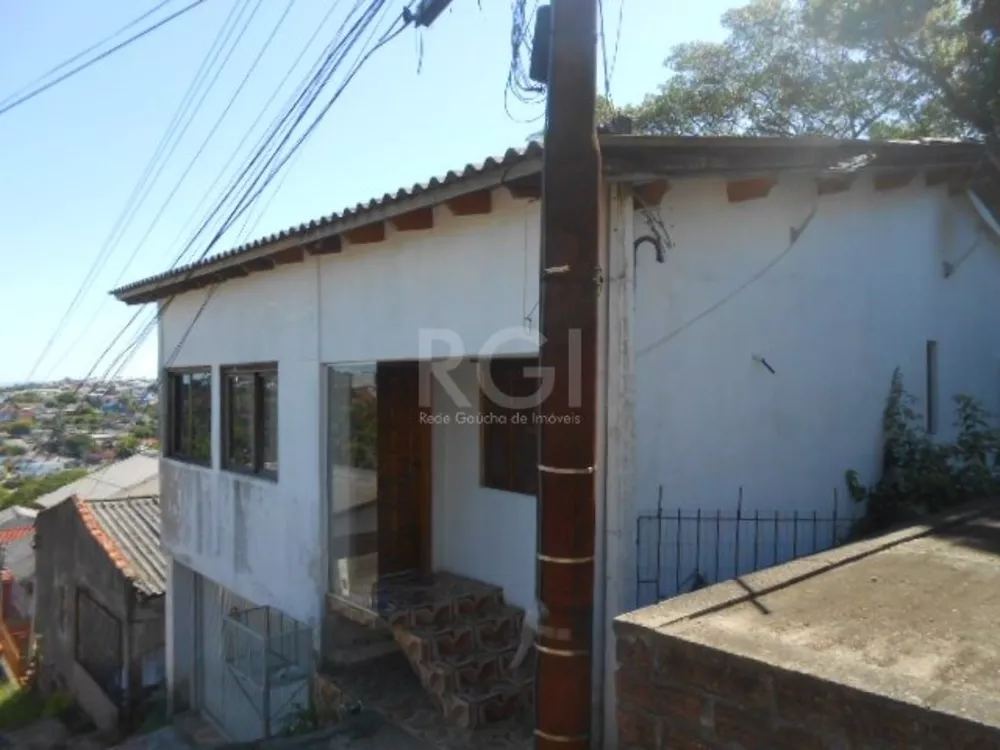 Casa à venda com 3 quartos, 201m² - Foto 2