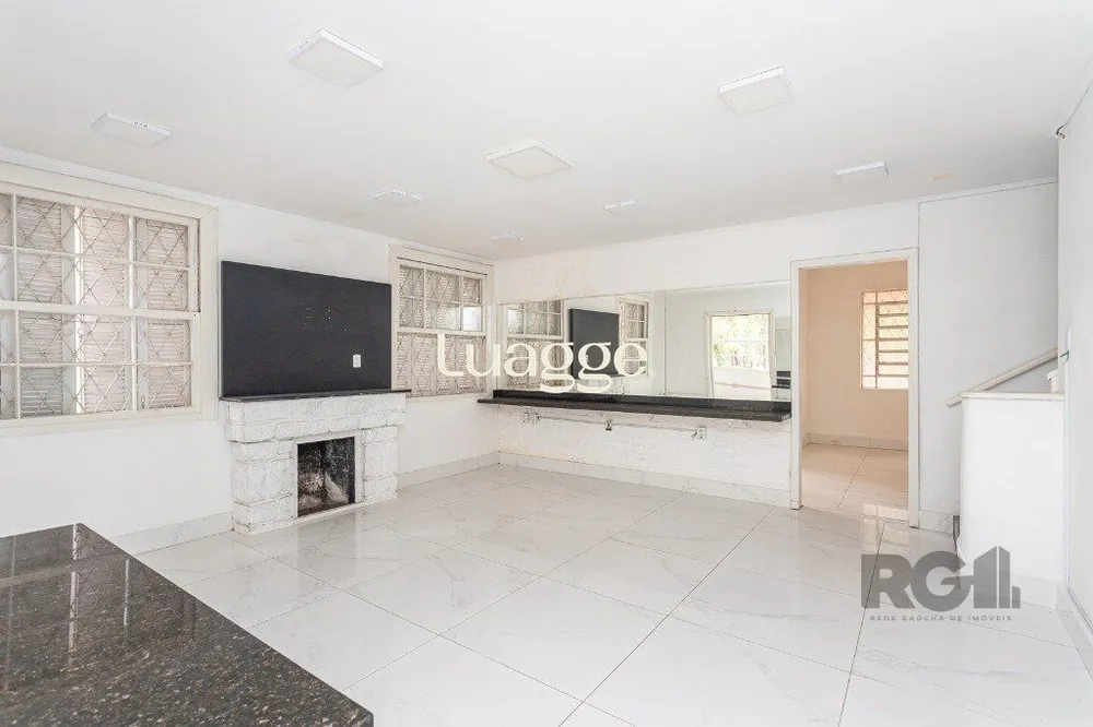 Casa, 3 quartos, 208 m² - Foto 1