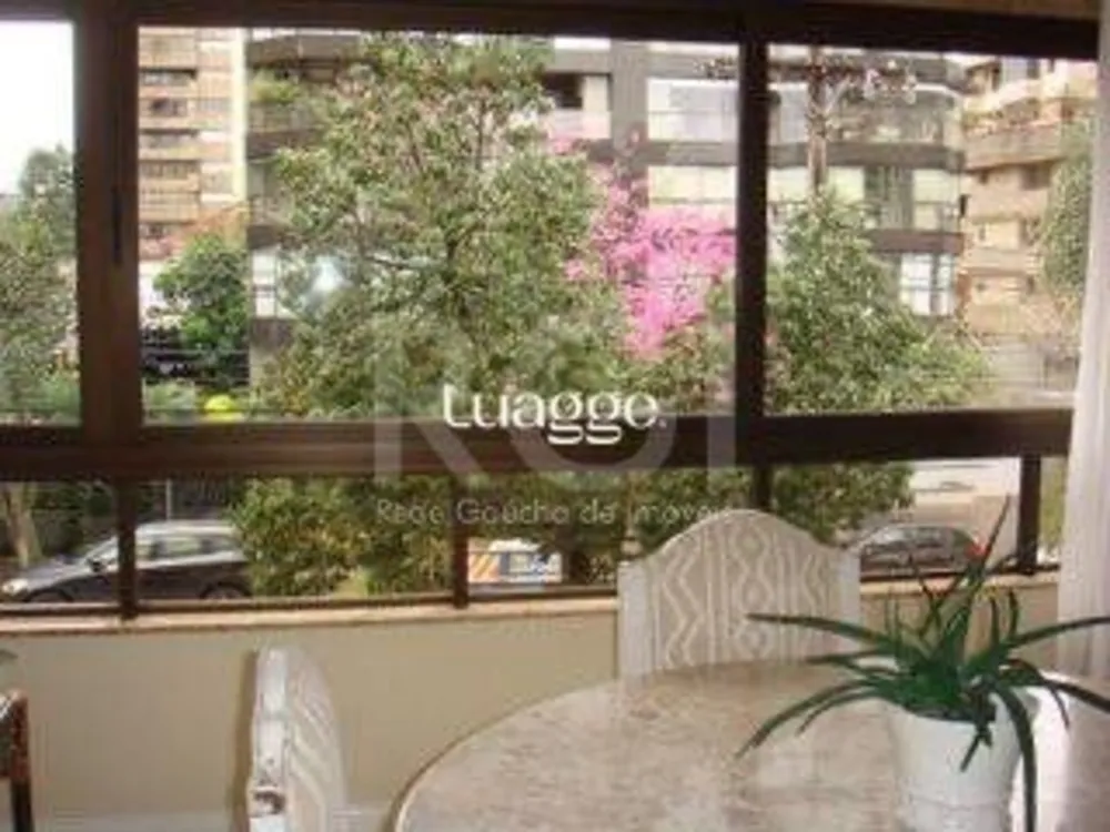 Apartamento, 3 quartos, 230 m² - Foto 1